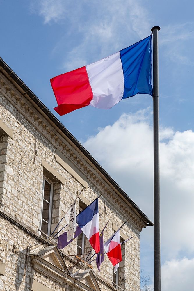 France-Giverny Flags of France in town